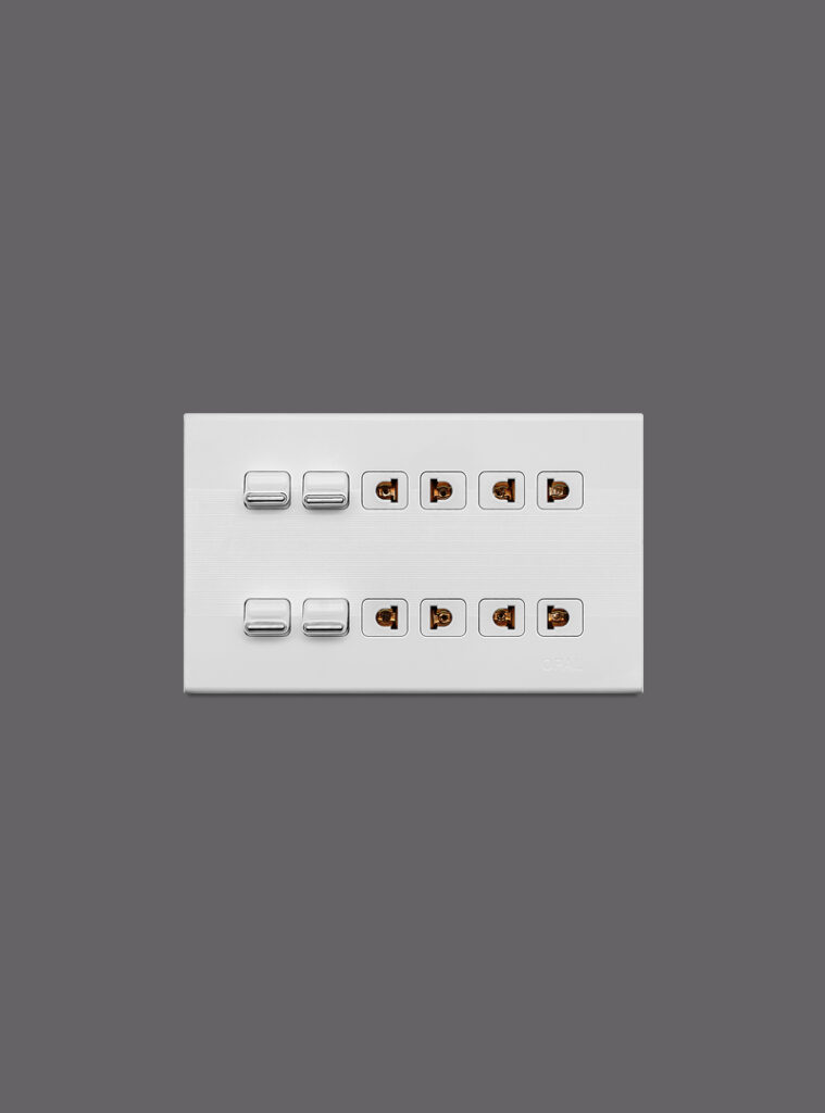 4 Switches + 4 Sockets – OPAL ELECTRIC